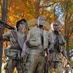 three-soldiers-vietnam-veterans-memorial-statue-representing-served-war-grounds-35285127